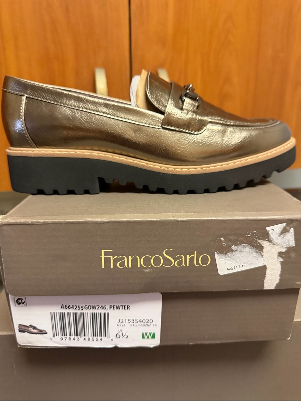 Franco Sarto Metallic Pewter Metallic Lug Sole Loafers 6.5 Wide.   NWT in Box